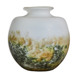 White and green glass vase