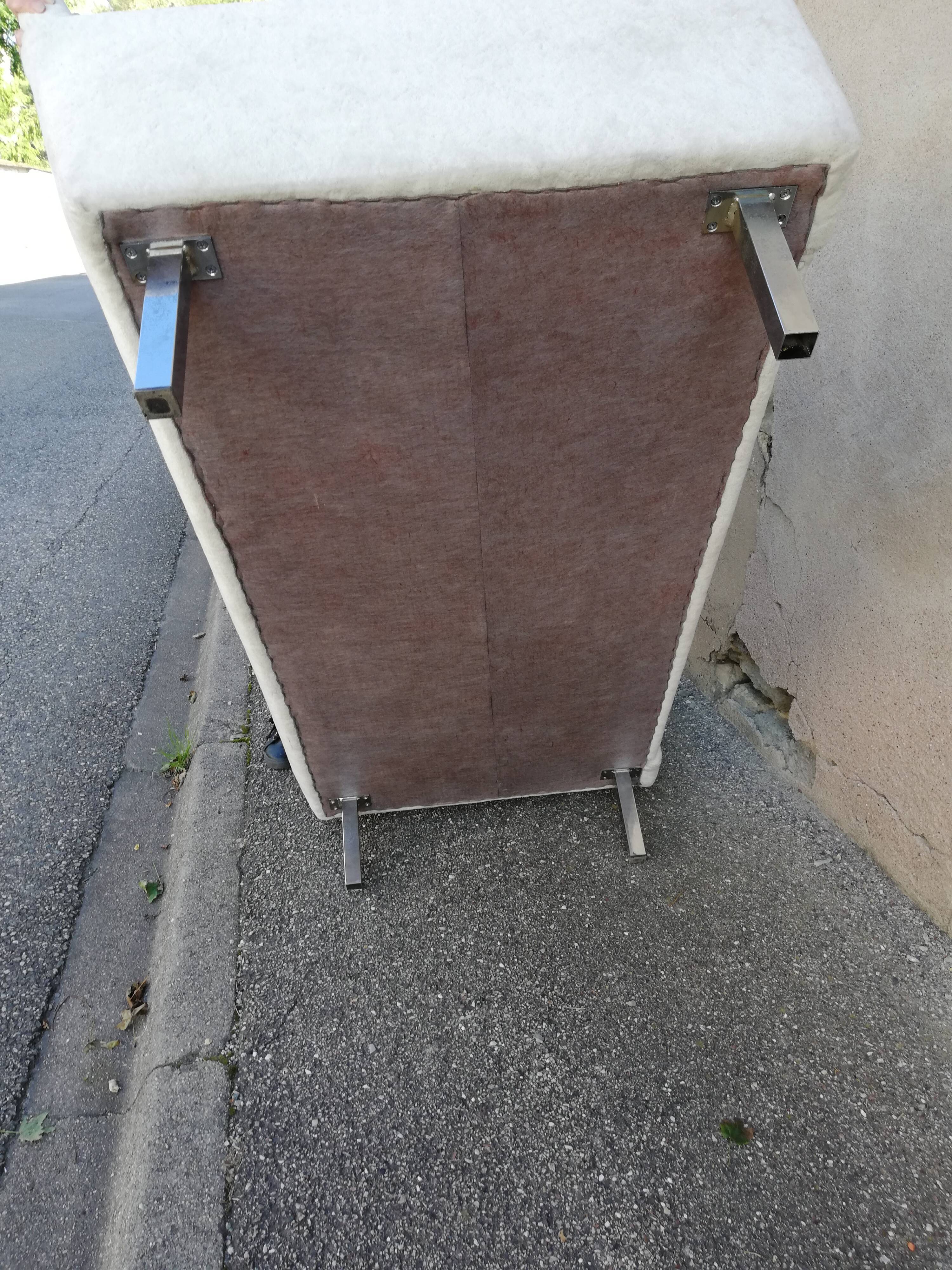 Vintage sofa 2 seats