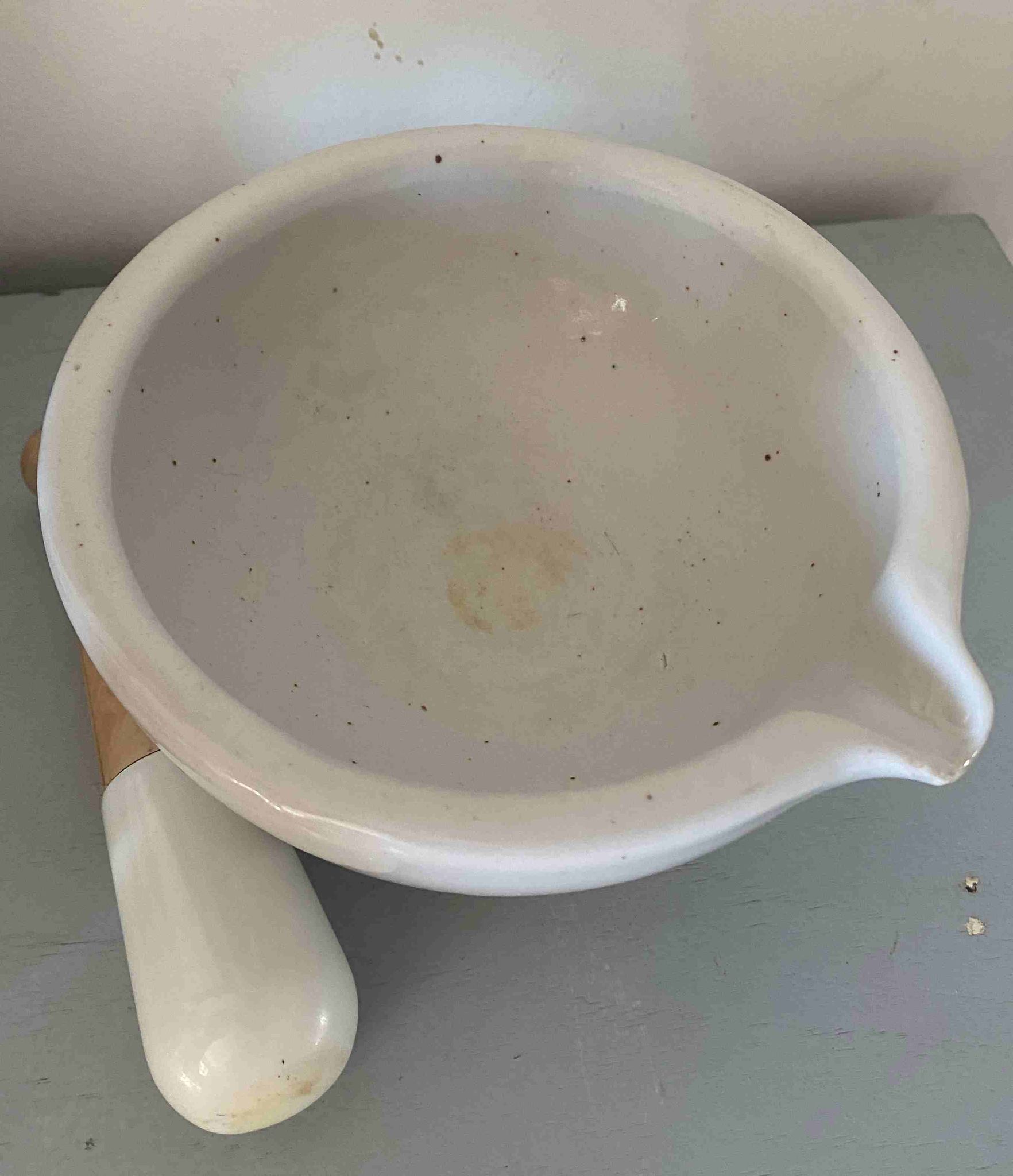 Mortar and pestle antique Porcelain Avignon Kitchen white porcelain France
