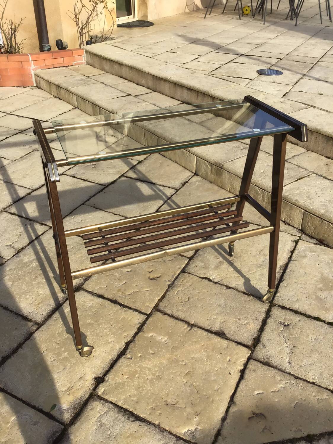 Served by Zuenelli, Italy circa 1960