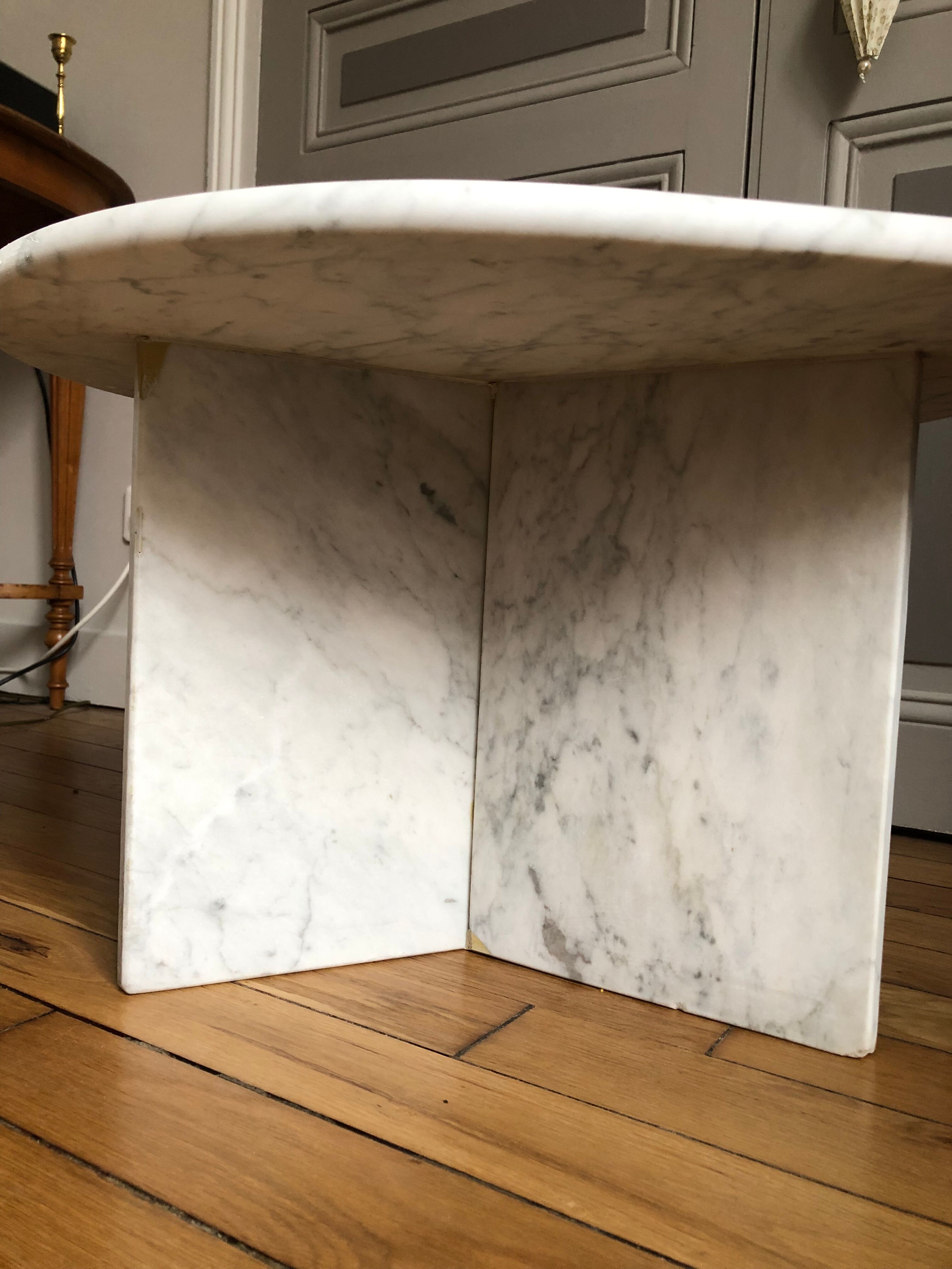 Marble coffee table