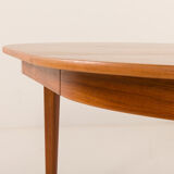Henning Kjaernulf attributed extra large teak table with 4 inner leaves for Soro, Denmark 1960s