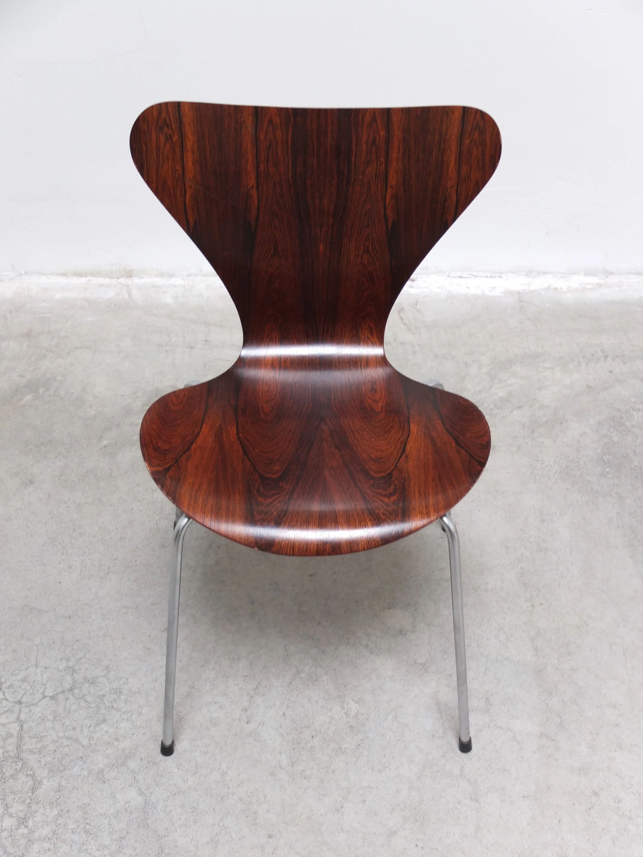 Rosewood 'Series 7' side chair by Arne Jacobsen for Fritz Hansen, 1973