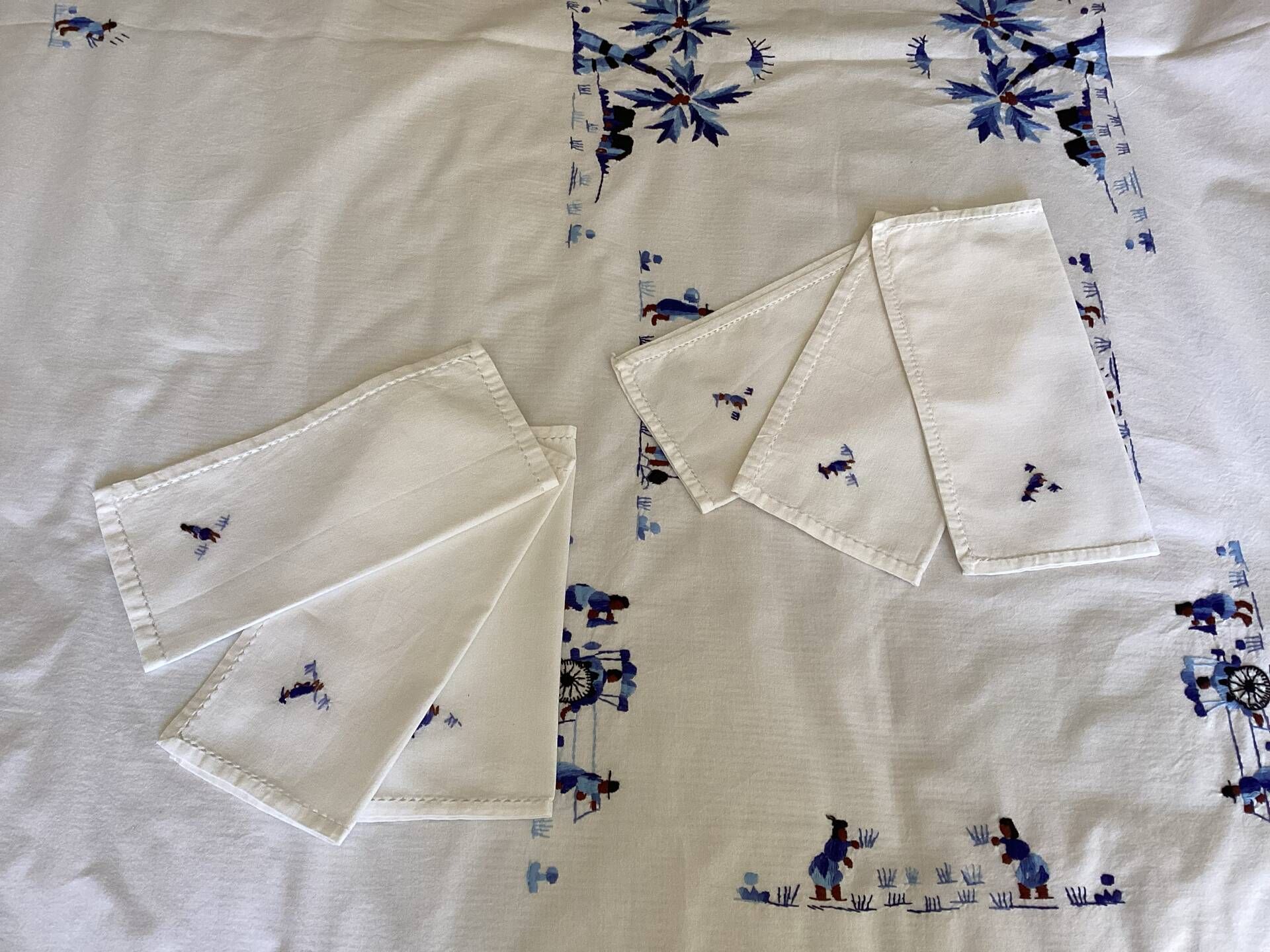 Large Malagasy artisan tablecloth