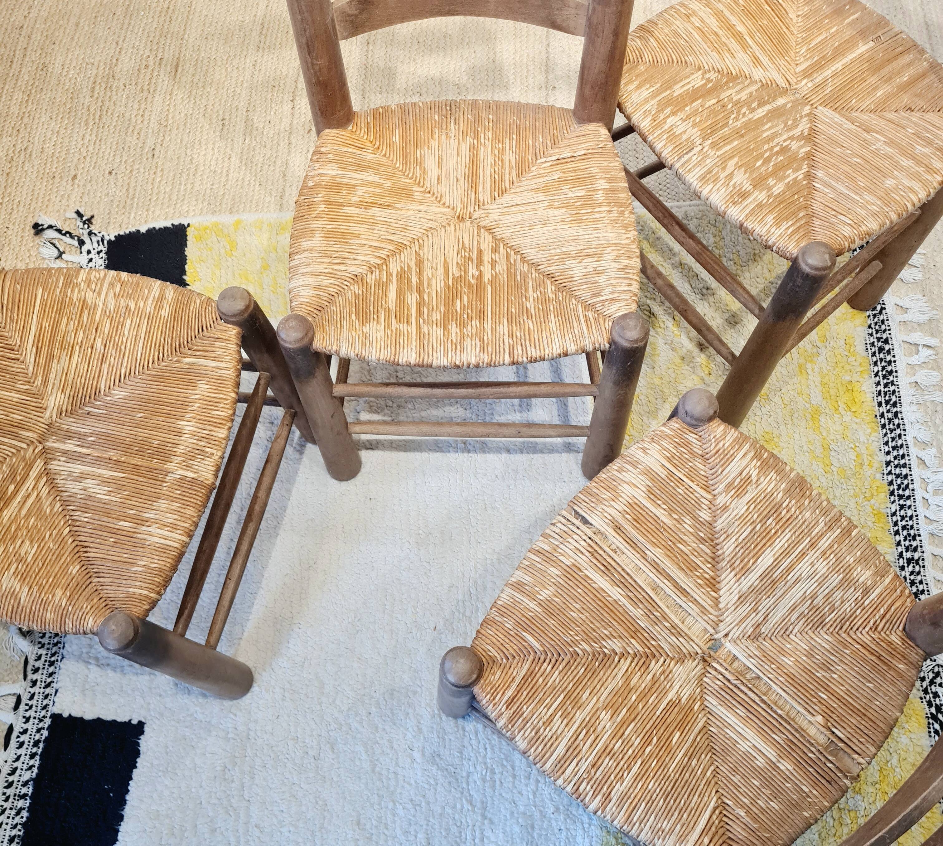 Chaises brutalistes en bois et paille de George Robert