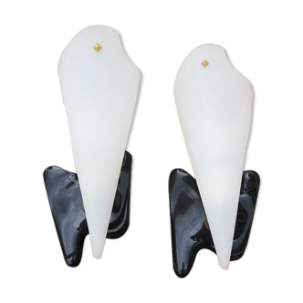 2 anciennes appliques ‘rockabilly’ en bakelite noir & blanc