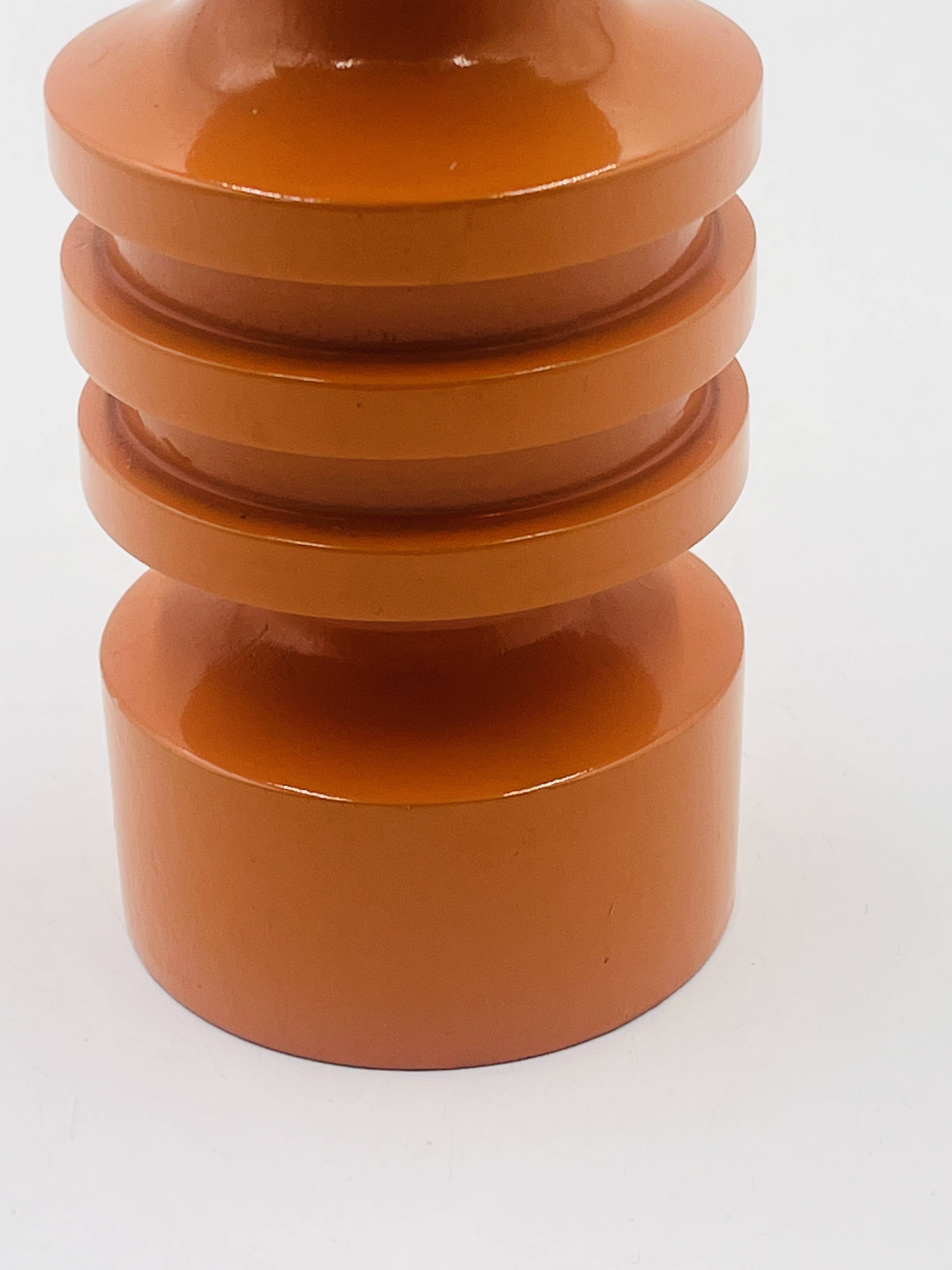Bougeoir orange seventies en bois