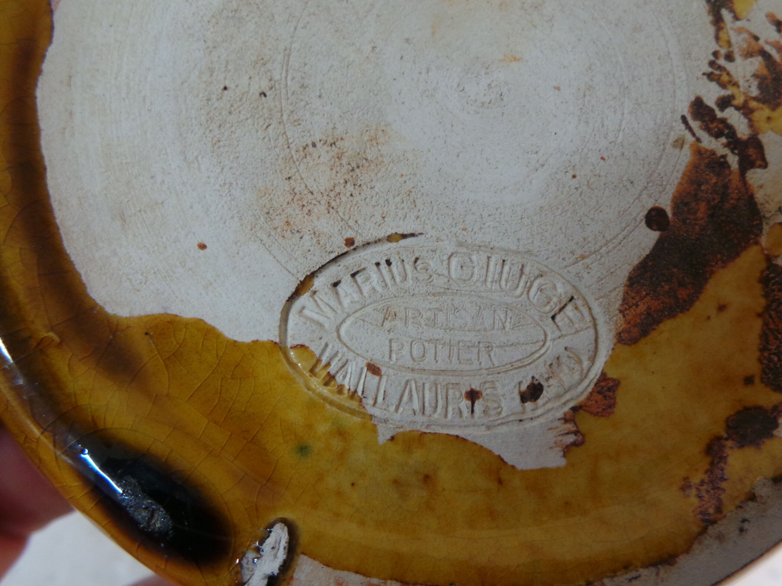 Squared Vallauris Marius Giuge yellow