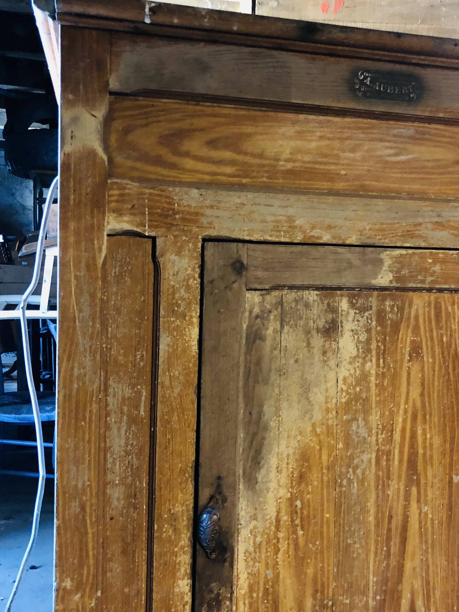 Large Fridge - Cabinet in a pretty Dijon patina from the 1900s