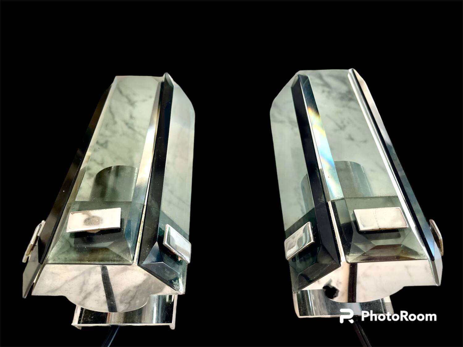 Pair of Veca wall lights in glass and chrome, Italy 1960