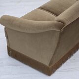 Canapé 3 places danois des années 1960, revêtement en velours vert olive, bois de hêtre.