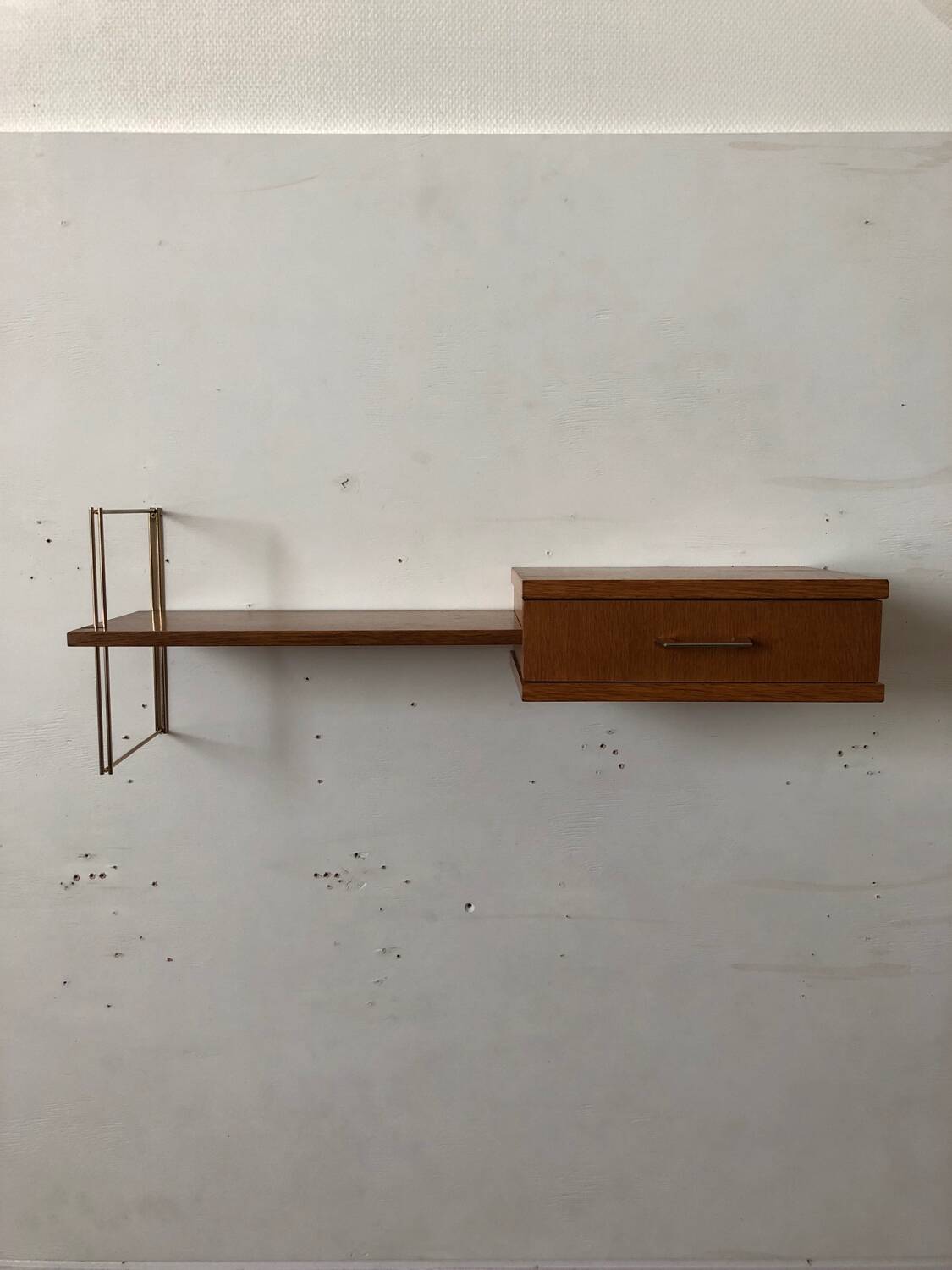 Wall console