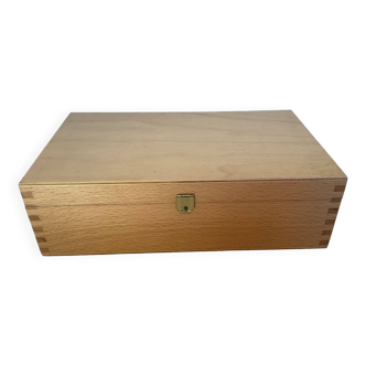 Dovetail wooden box with three compartments