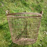 Metal harvest basket