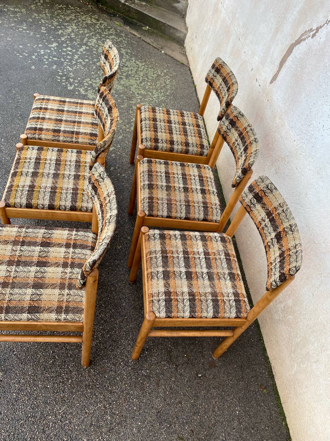Set of 6 vintage chairs