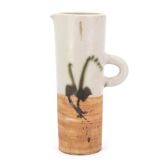 Deux pichets en céramique de la poterie de la Colombe