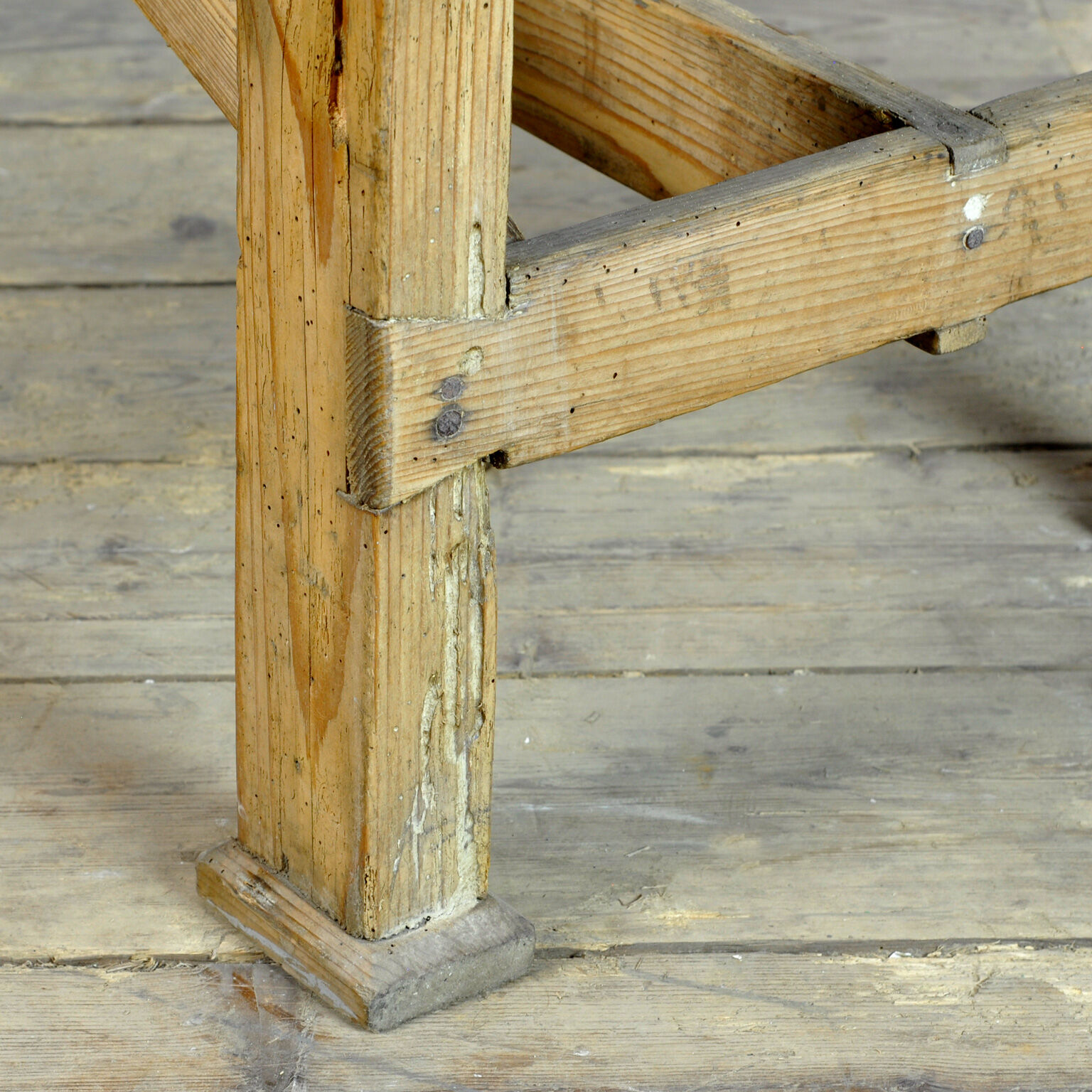 Pine hallway table, circa 1930