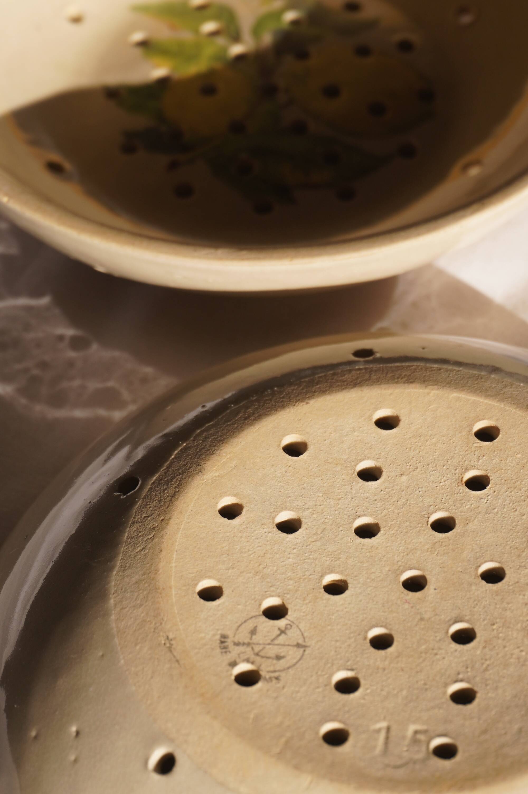 Set of 2 stoneware colanders/strainers, fruit designs, Digoin LML