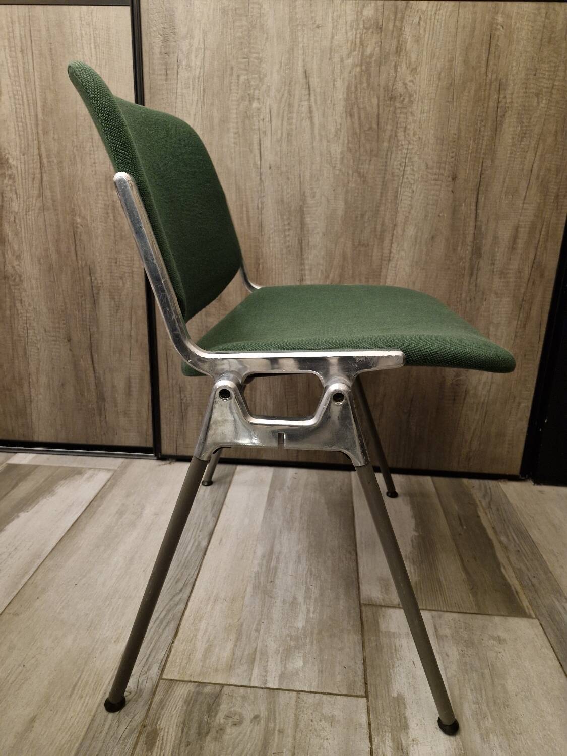 Set of 4 DSC 106 Chairs by Giancarlo Piretti Anonima Castelli, 1965.