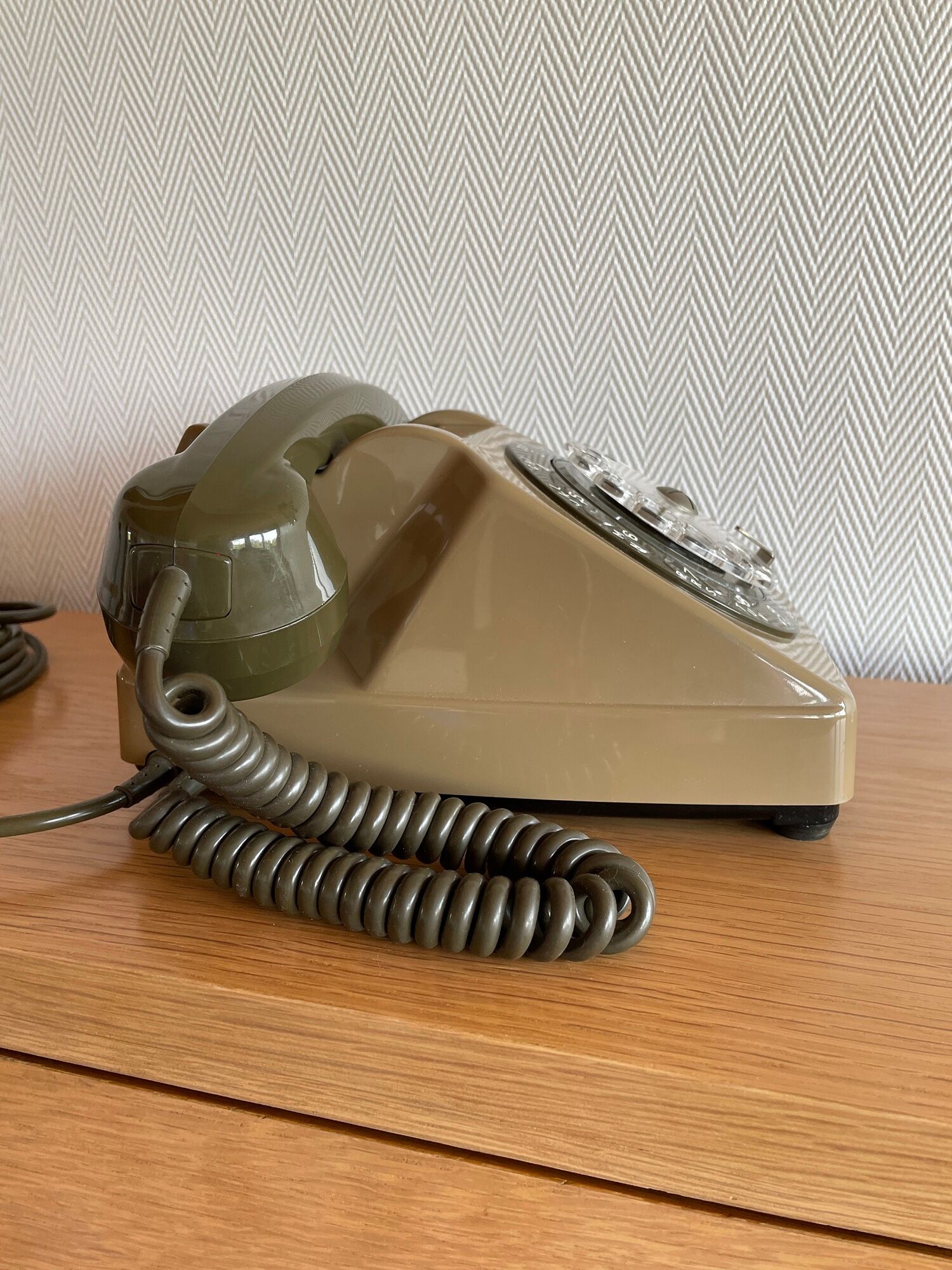 Socotel S63 vintage PTT dial phone, 1979