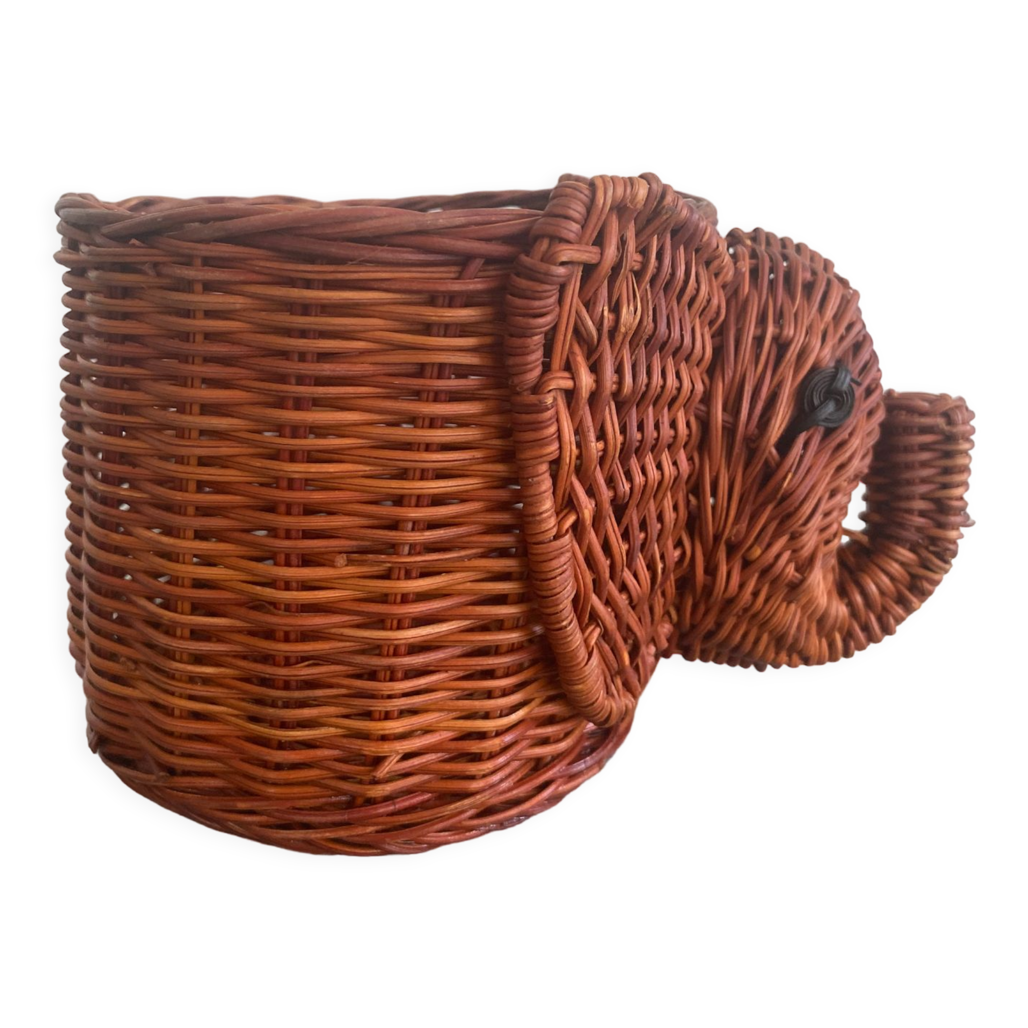 Wicker elephant basket