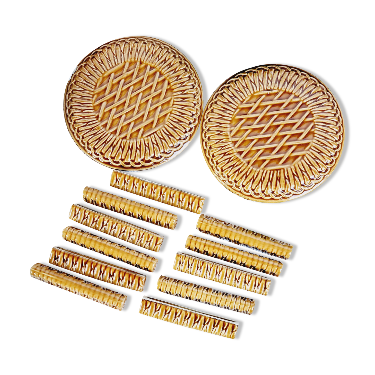 Set of 2 bottle mats and 11 Gien knife holders