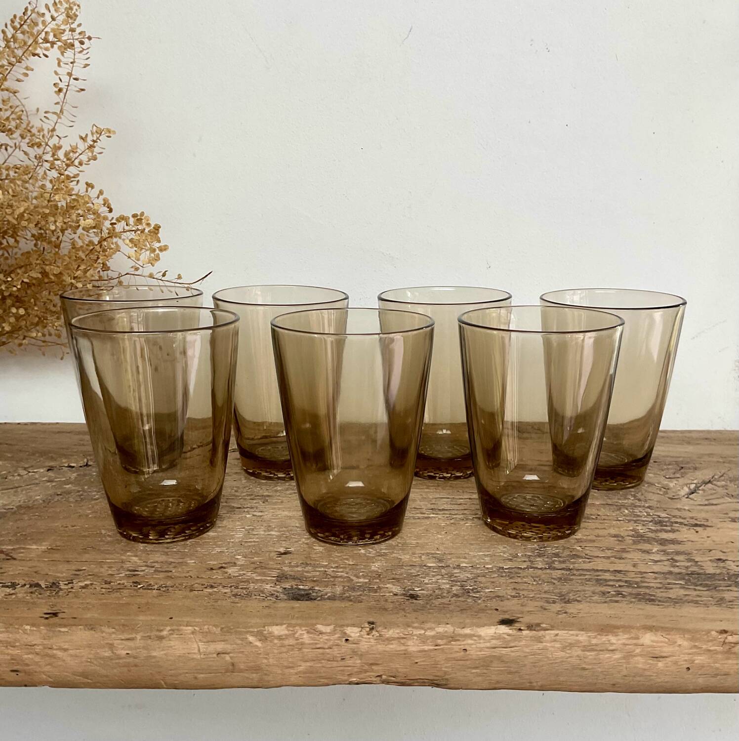 7 small vintage smoked glasses