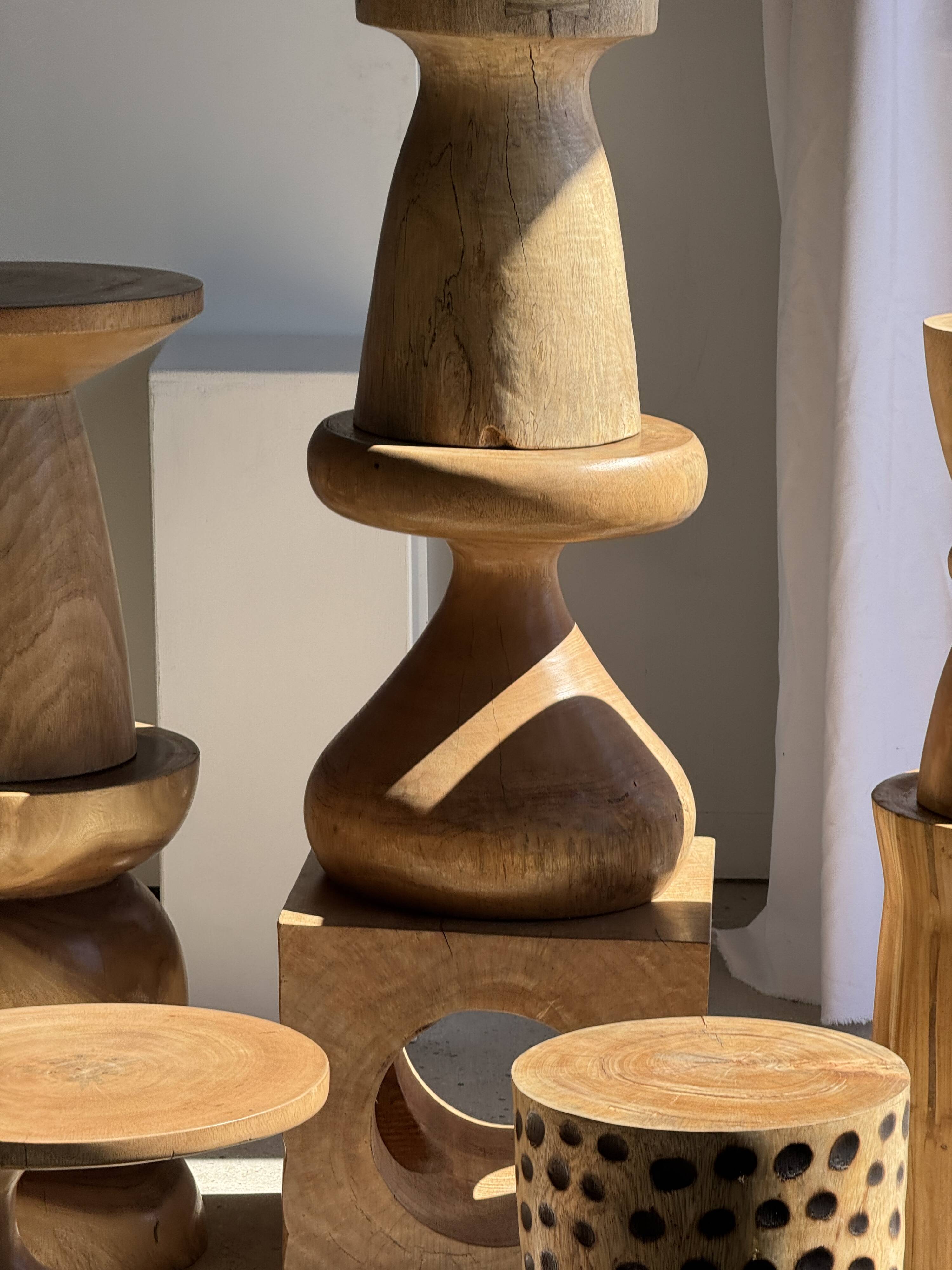 Pawn Natural - Stool, side table, end table in solid mango wood