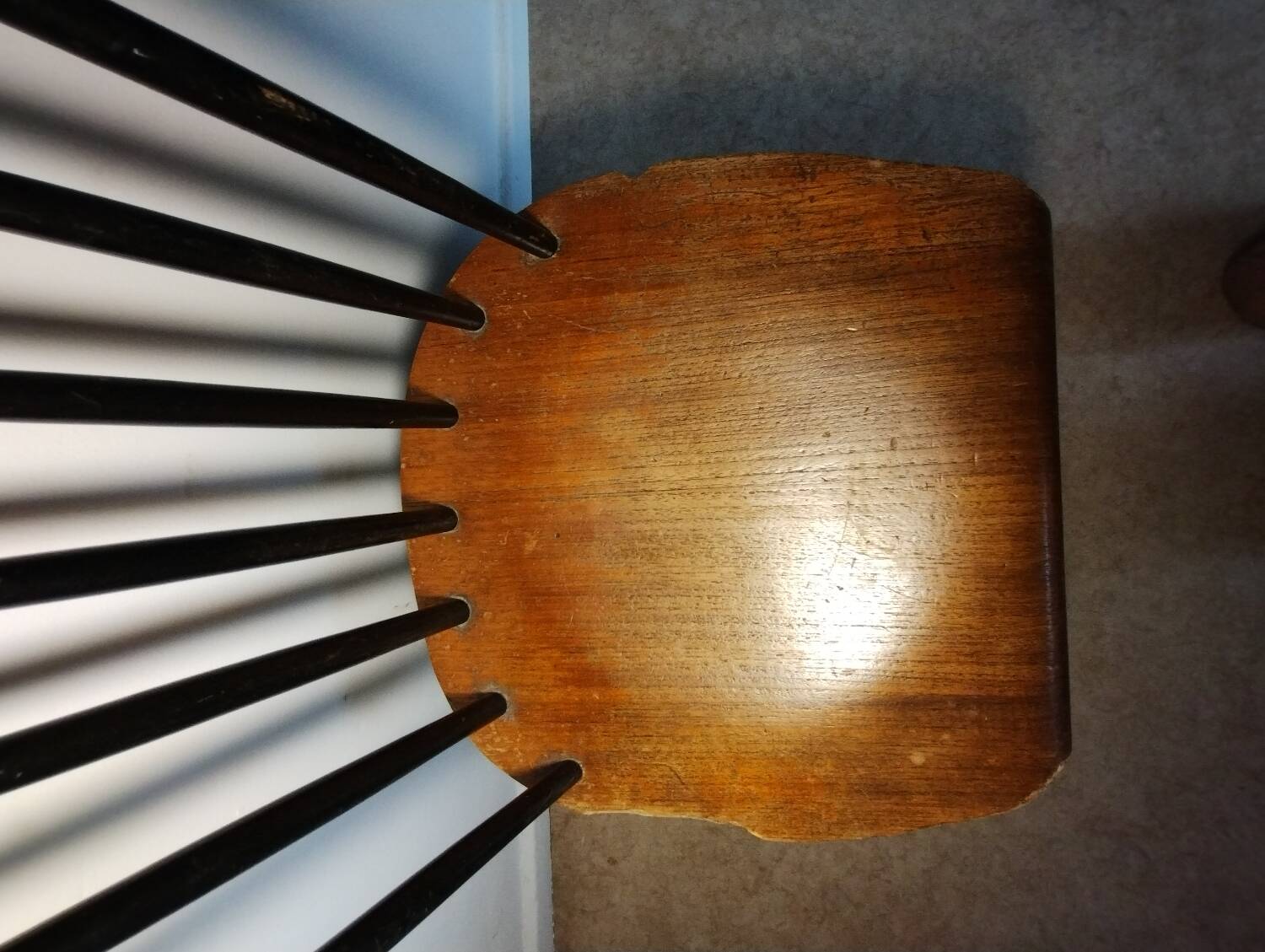 Chaise fanett par ilmari Tapiovaara