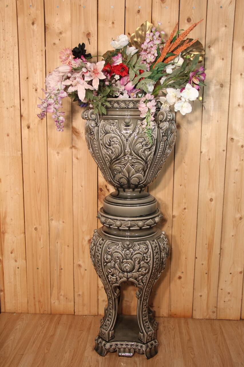 cache-pot and its column in faience attributed to Massier