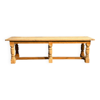 Table de monastère
