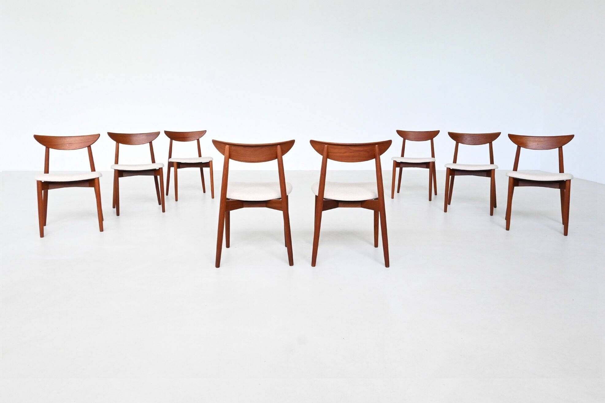 Harry Ostergaard set of eight dining chairs teak Randers 1960