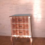 Commode ancienne en bois massif