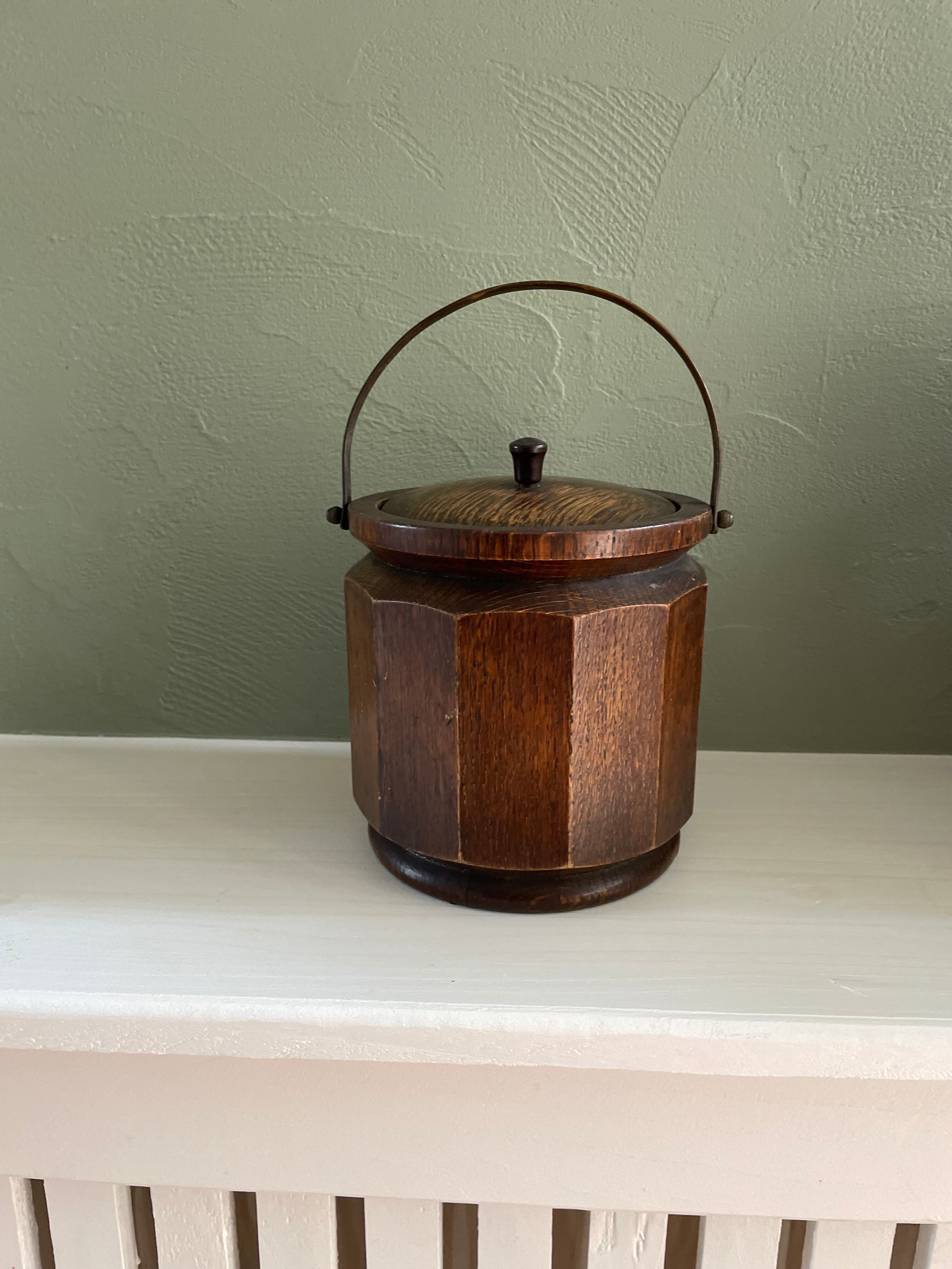 Ice cream pot