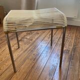 Spaghetti stool