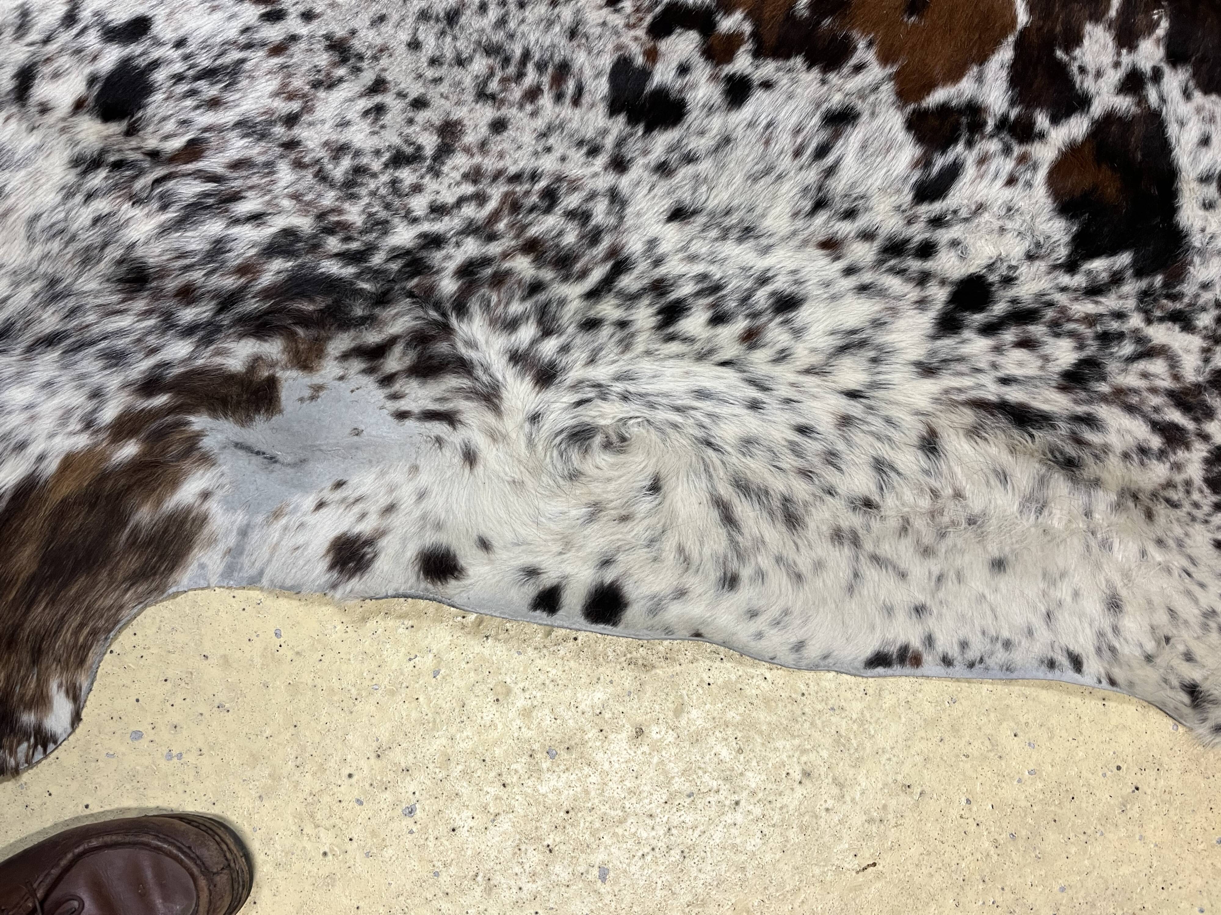 Peau de vache normande ht 240 x 230