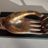 Decorative hand