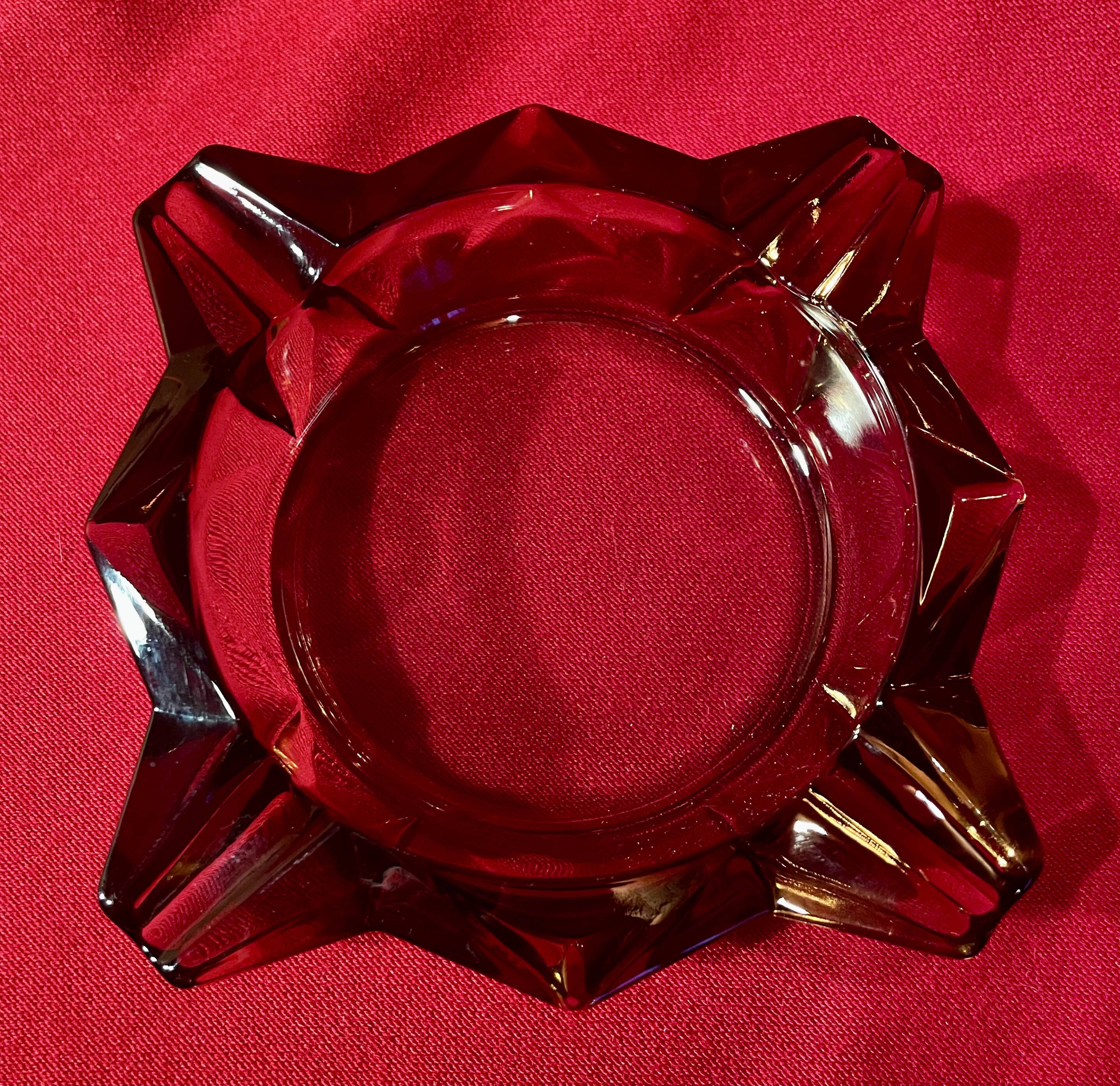Luminarc ashtray, design by "JG DURAND" vintage, 70s
