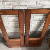Paire d’ancienne portes de placard vitrées