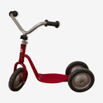 Vintage scooter 3 wheel