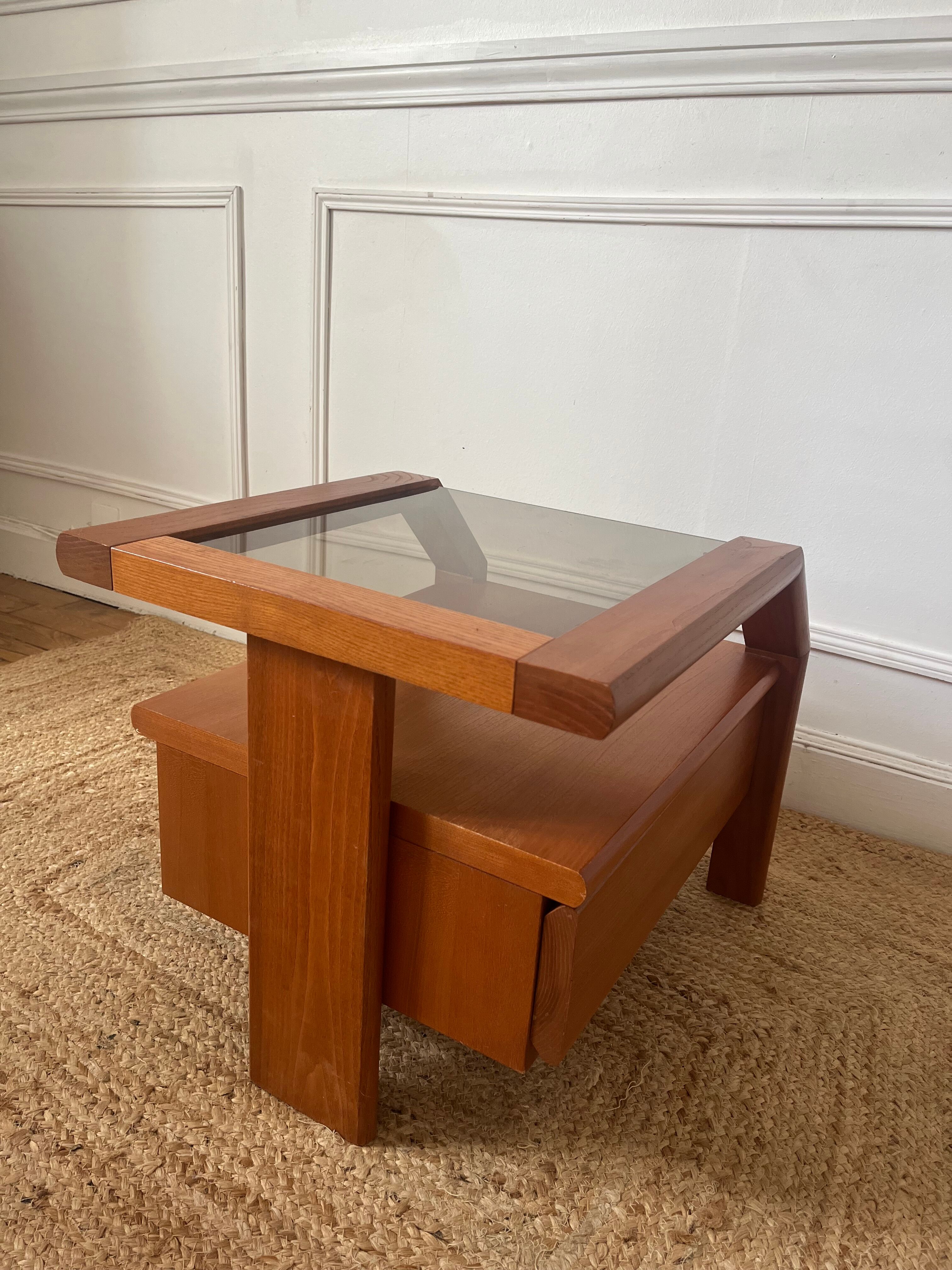 Table de chevet en orme vintage