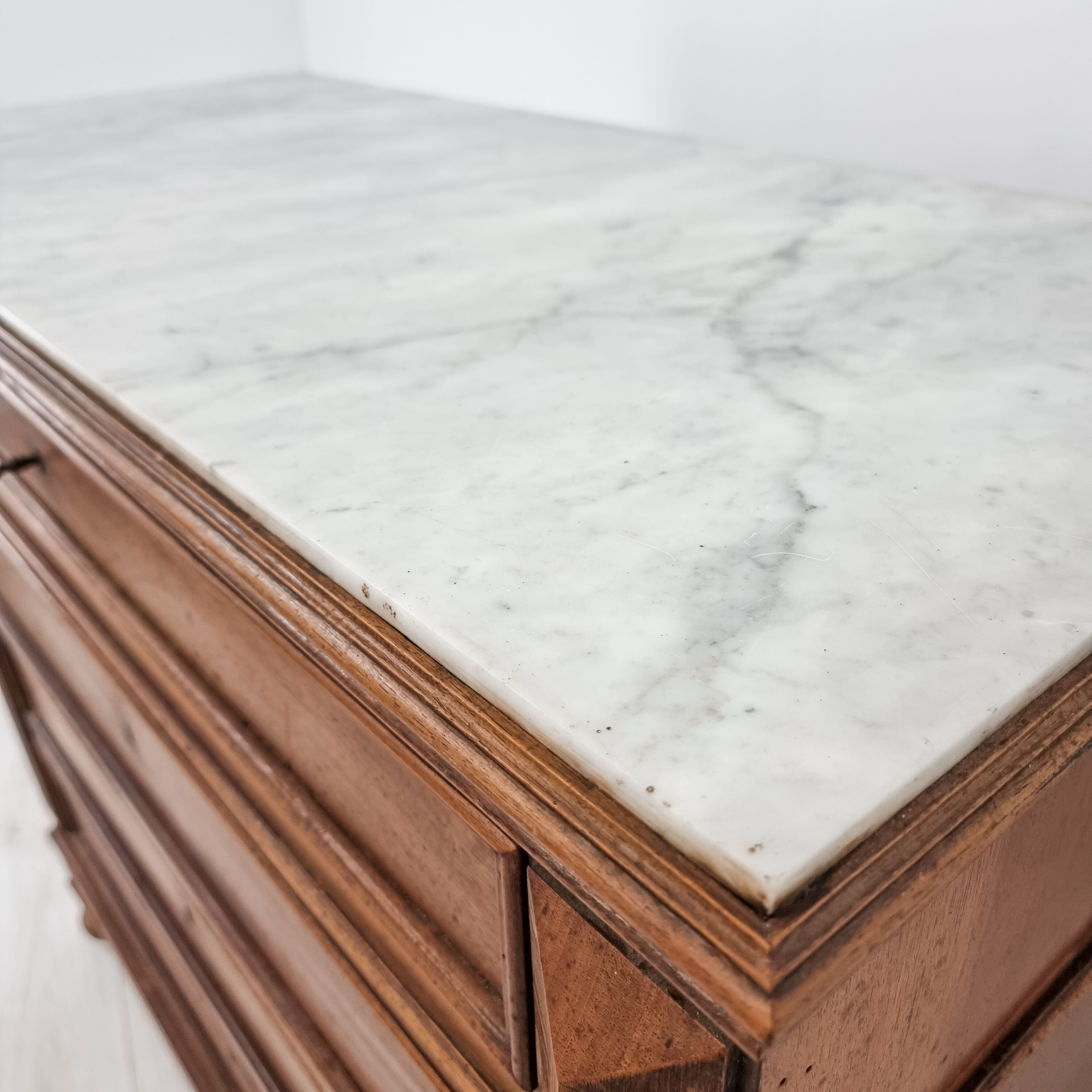Chest of drawers white marble early twentieth century