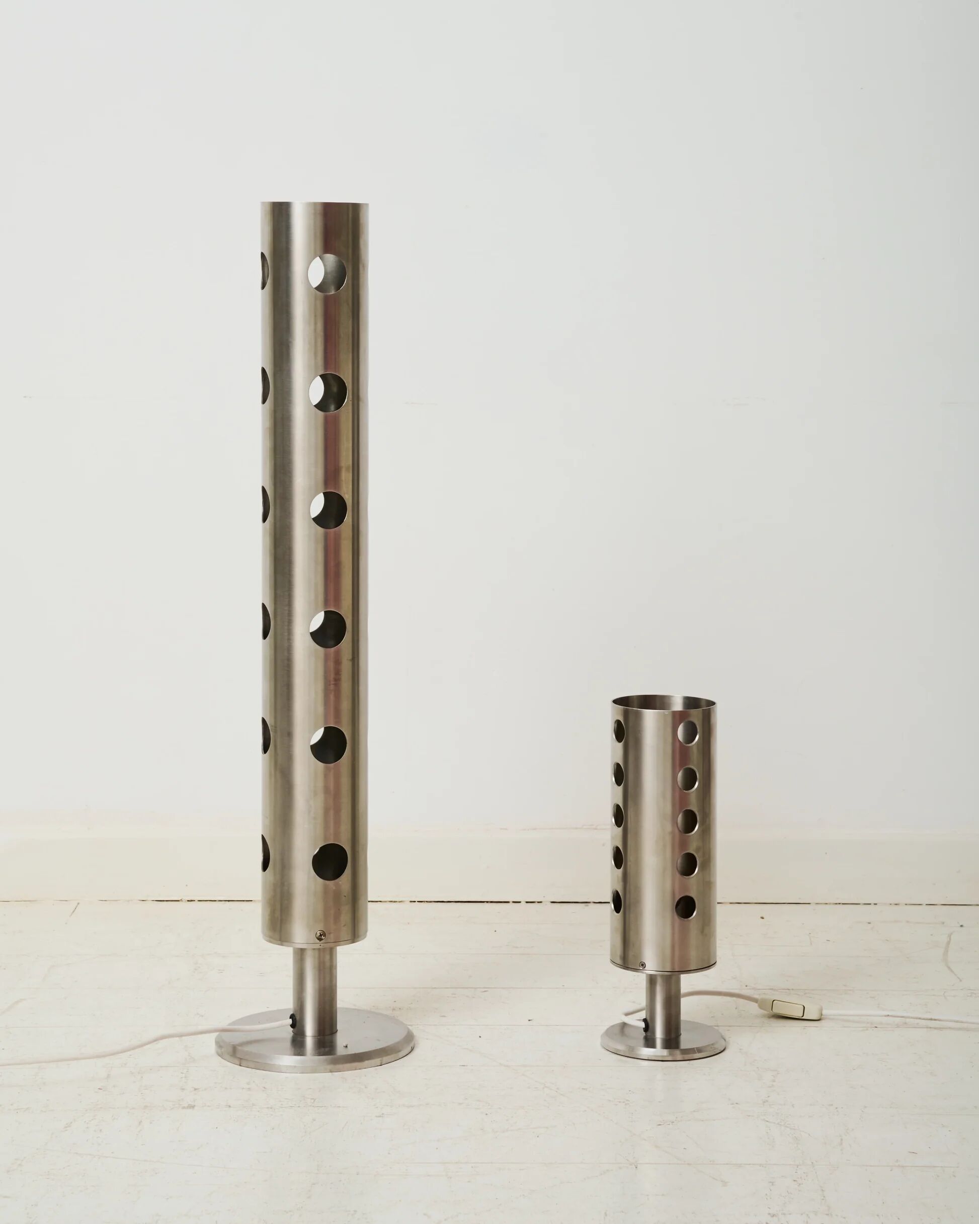 Table lamp in brushed aluminium with cut-outs, 1980-1990s