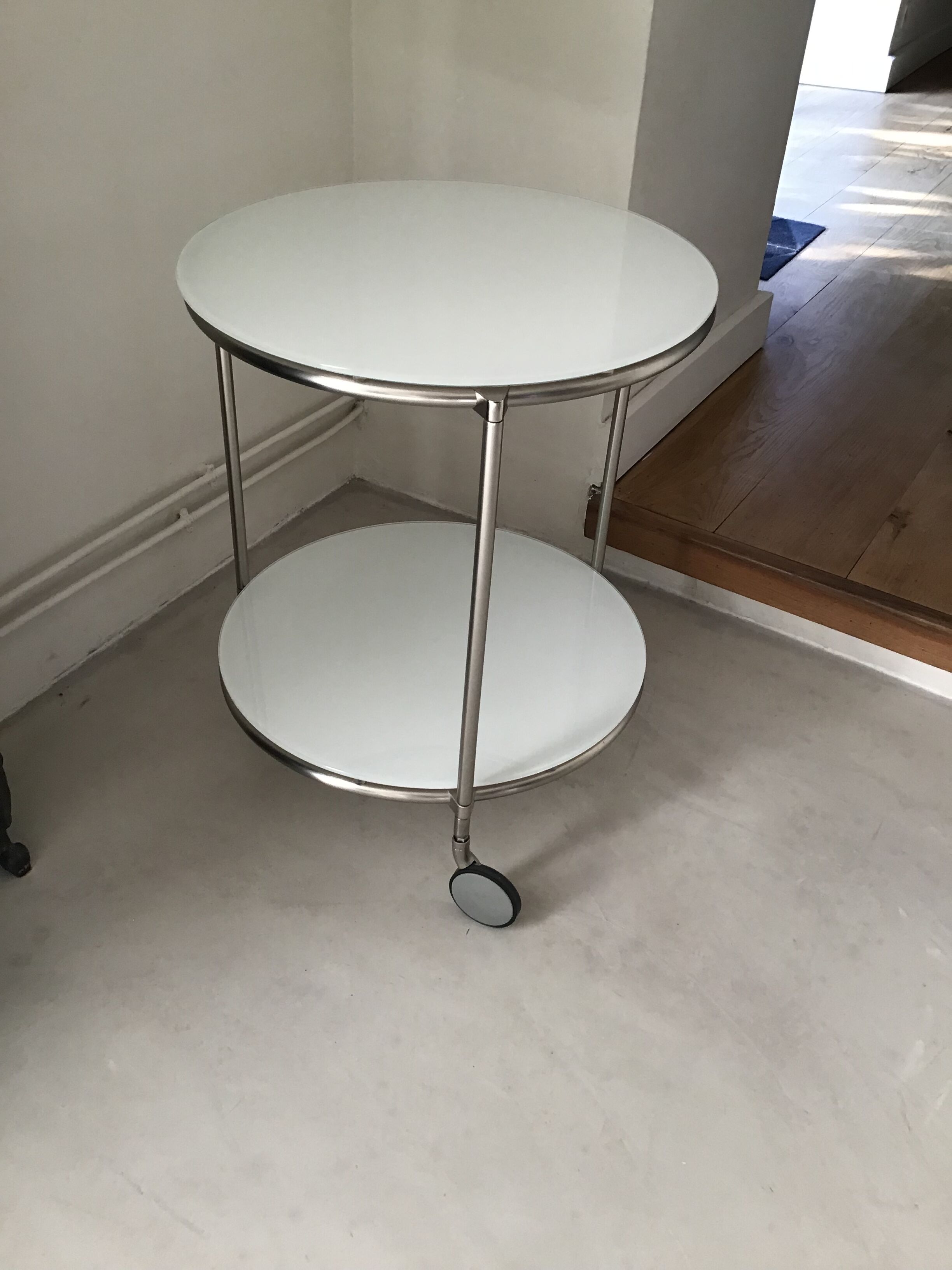Side table castors