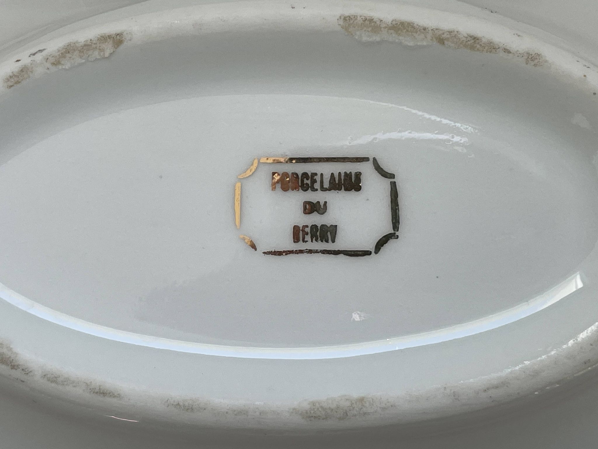 Pair of vintage marine-themed dishes in Berry porcelain.