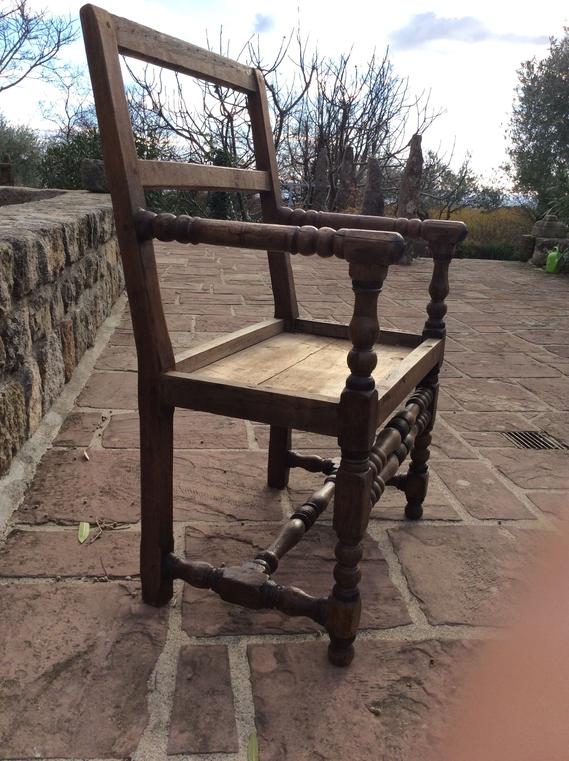 Chaise à bras d’époque Louis Xlll
