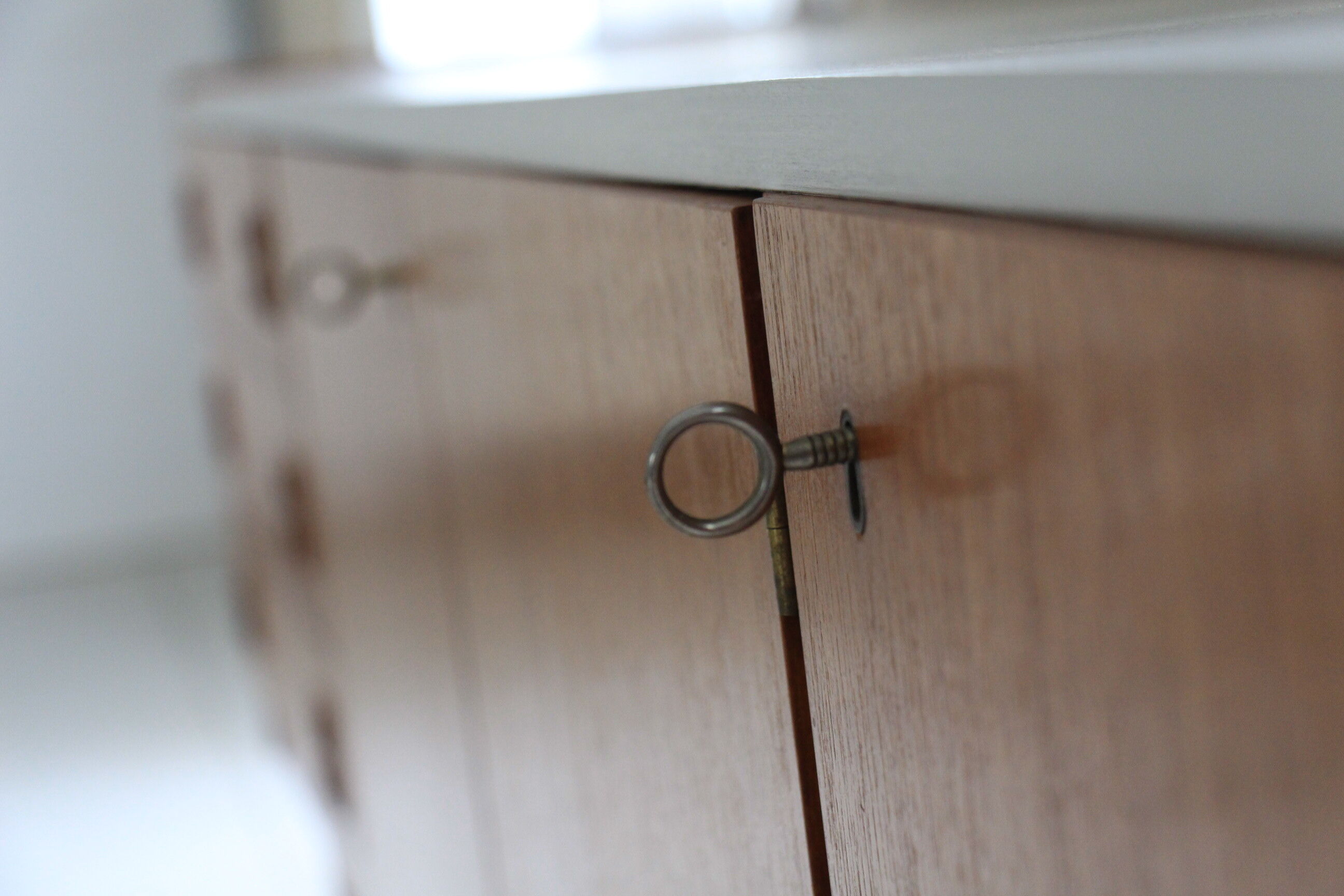 Enfilade design scandinave vintage en teck