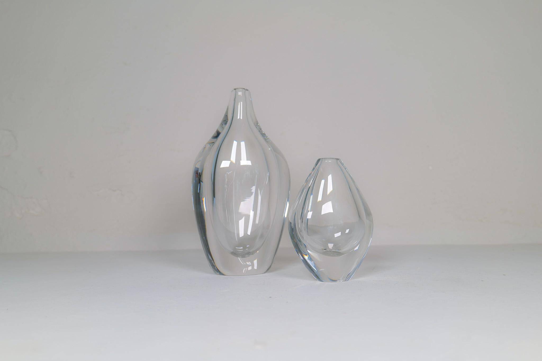 Modern Scandinavian glass vases Orrefors Erika Lagerbielke, Sweden