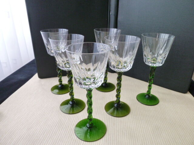 Set of 6 glasses of white wine from Alsace twisted leg