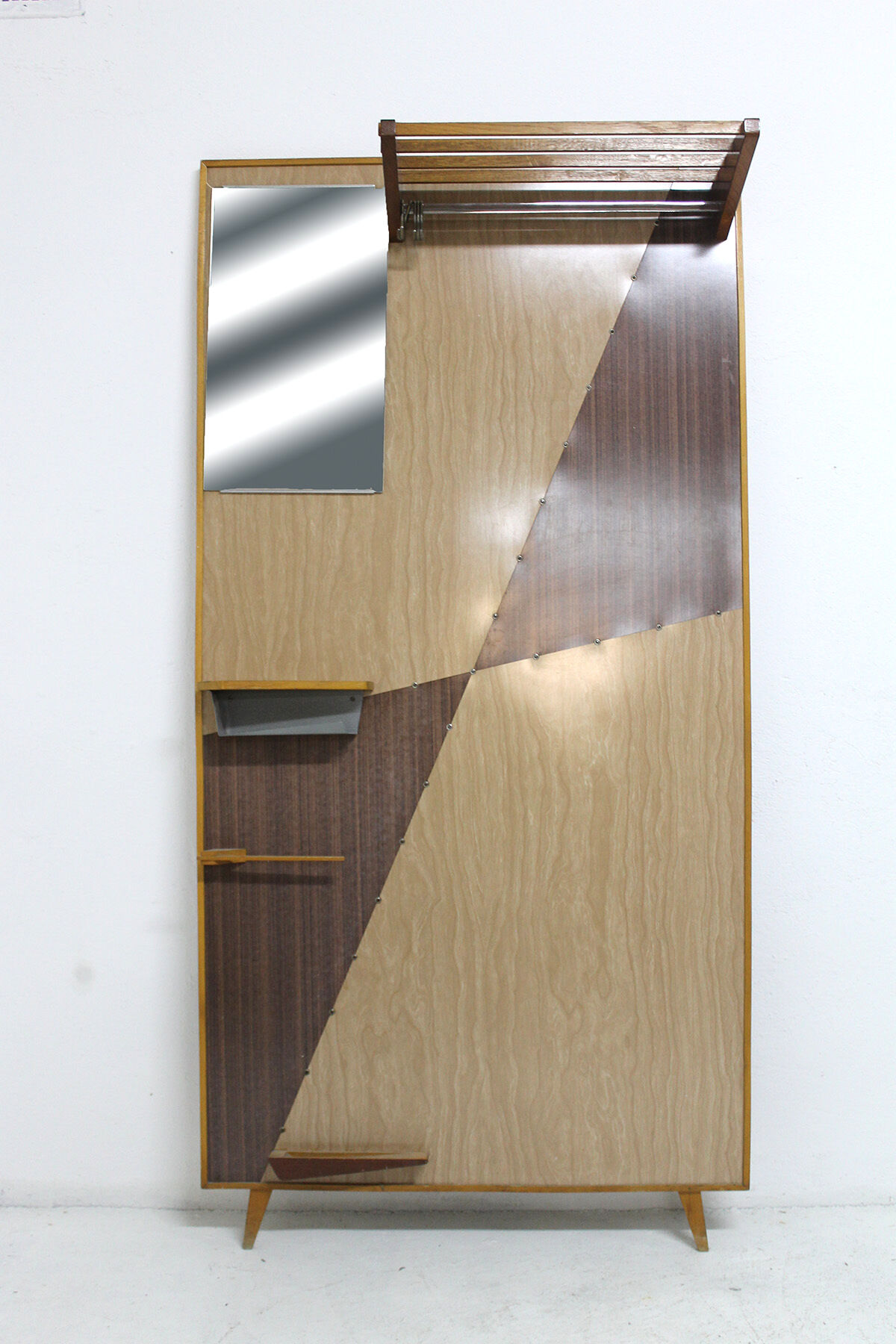 Vestiaire d'entrée par Drevokov, Tchécoslovaquie, 1960